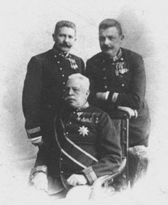 Heinrich von Giesl with his two sons Wladimir and Arthur